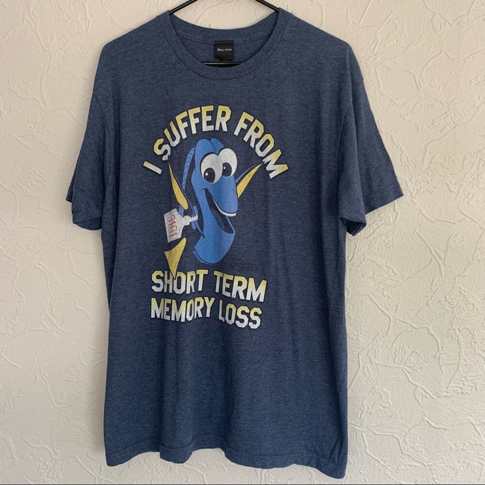 MENS DISNEY PUXAR FINDING DORY GRAPHIC SHIRT SOZE LARGE SOFT